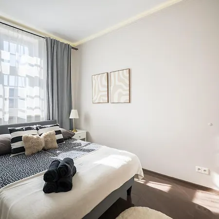 One Number 11 - W Samym Centrum! *